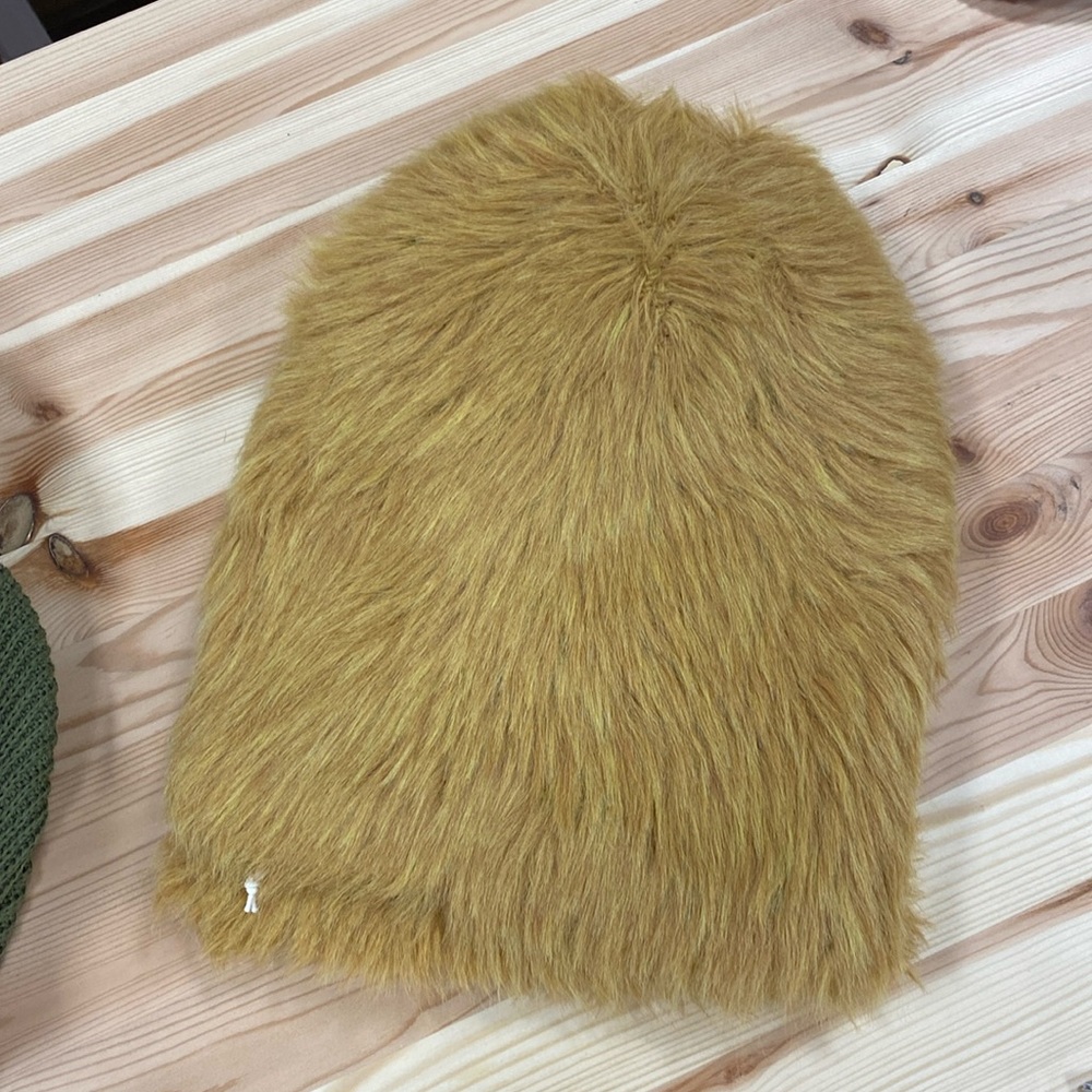 Verloop Faux Fur Beanie